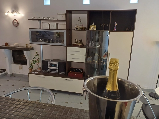 Casa 4 camere - Breazu