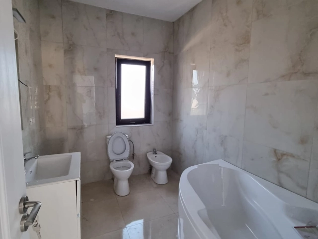 Casa 4 camere - Popas Pacurari