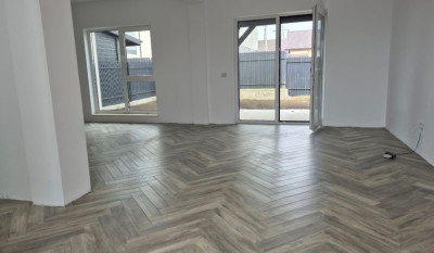 Vila de vanzare, 100mp,  4 camere, Valea Lupului,   Iasi 161204