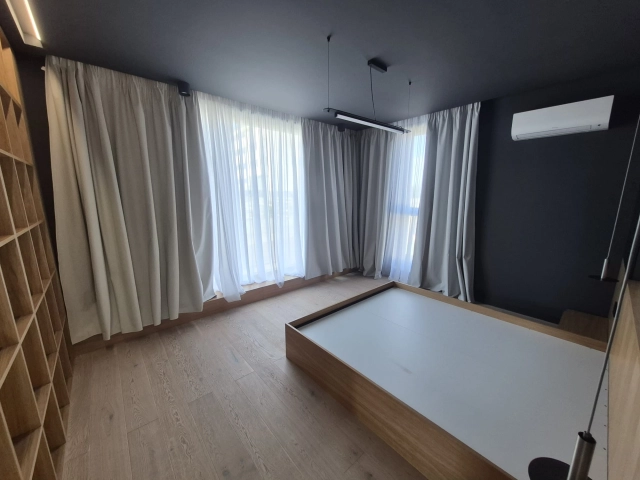 Casa 5 camere - Miroslava