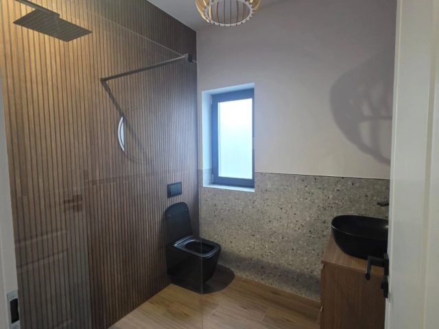 Casa 4 camere - Visani