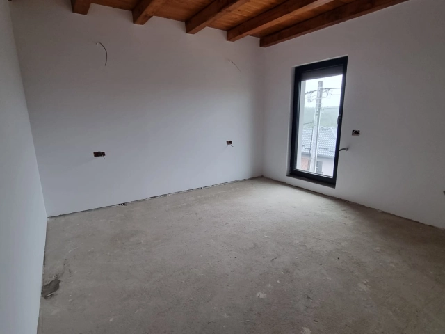 Casa 6 camere - Valea Adanca