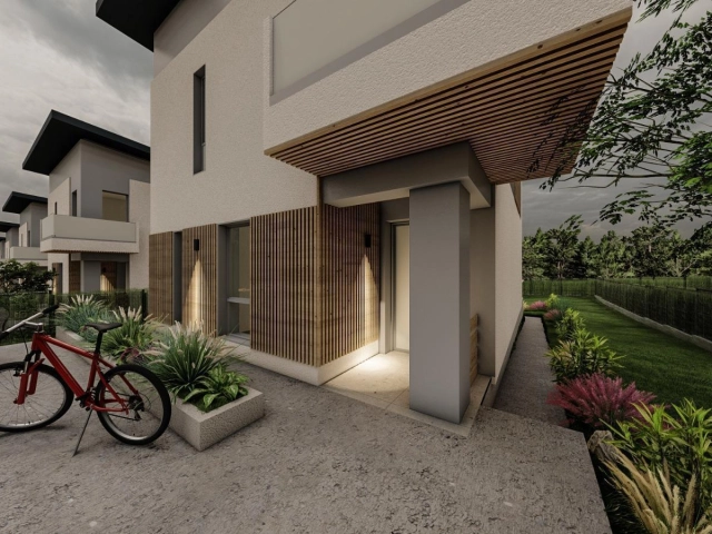 Casa 4 camere - Miroslava
