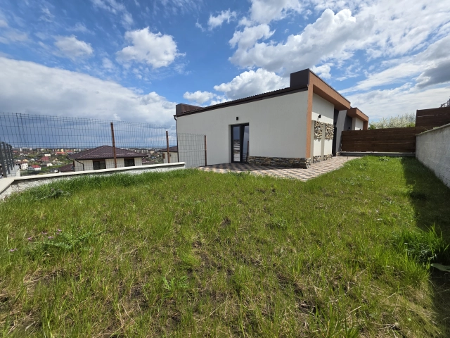 Casa 3 camere - CUG