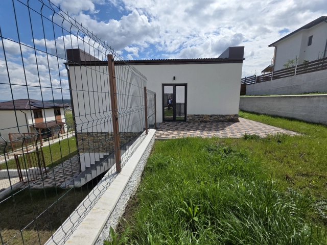 Casa 3 camere - CUG