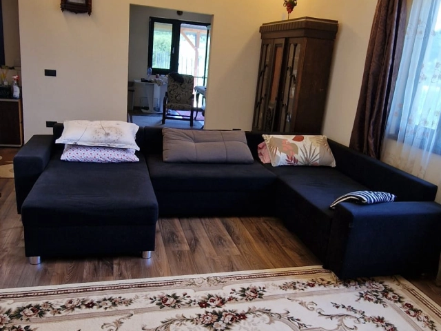 Casa 3 camere - Semicentral