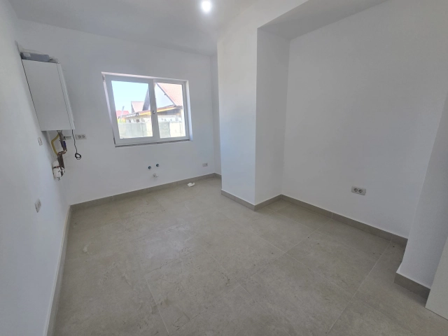 Casa 4 camere - Bucium