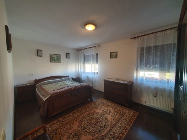 Casa 5 camere - Popas Pacurari