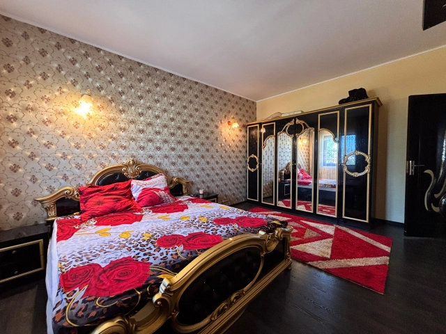 Casa 6 camere - CUG