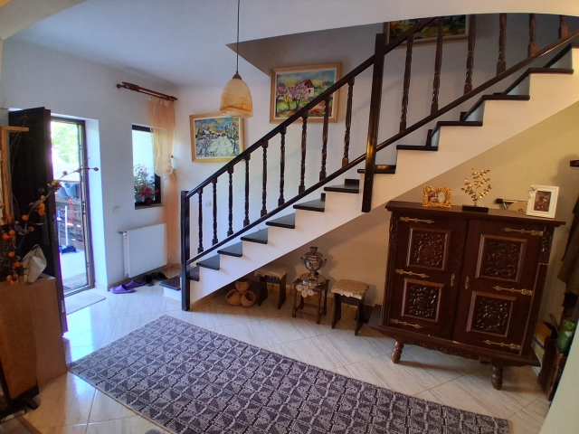 Casa 4 camere - Popas Pacurari