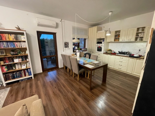 Casa 4 camere - Valea Adanca