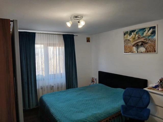 Casa 3 camere - Breazu