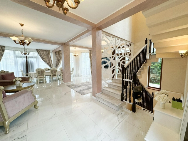 Casa 4 camere - Poitiers