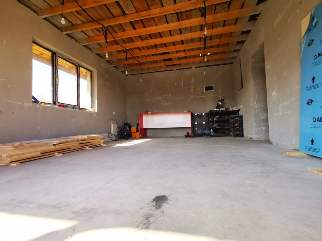 Casa 6 camere - Tomesti