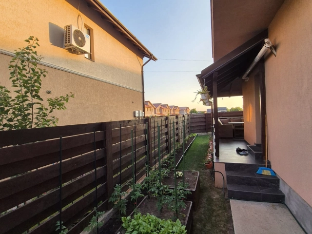 Casa 4 camere - Valea Lupului