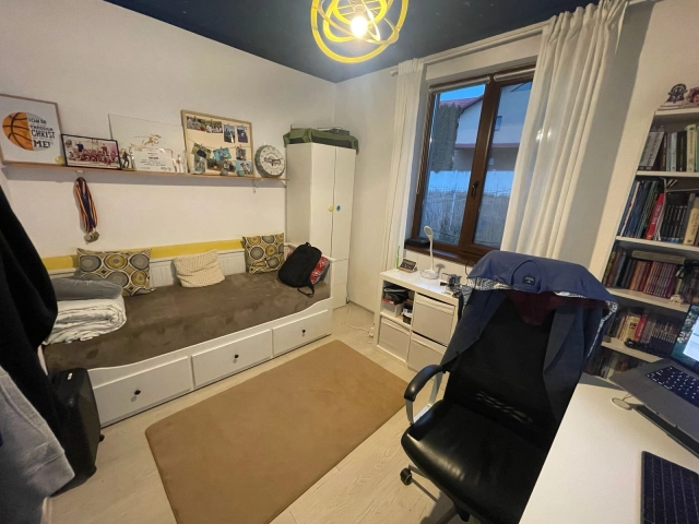 Casa 4 camere - Valea Adanca