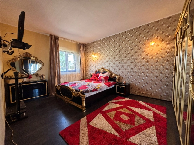 Casa 6 camere - CUG