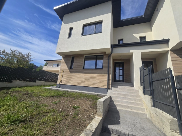 Casa 4 camere - Popas Pacurari