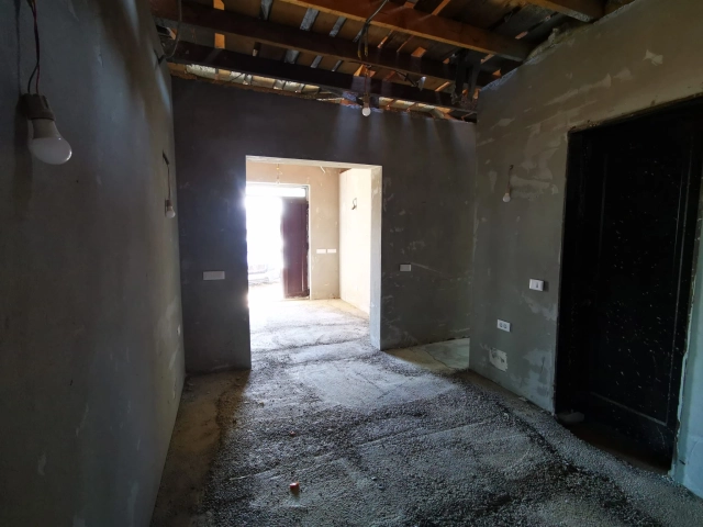 Casa 6 camere - Tomesti