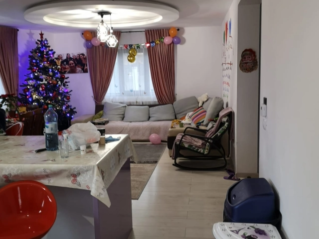 Casa 4 camere - Valea Adanca