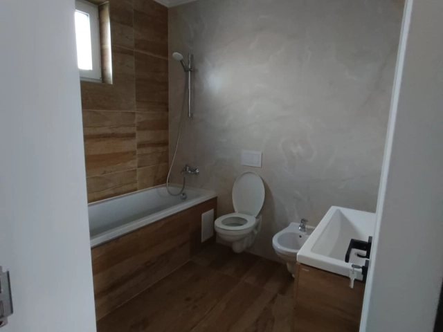 Casa 4 camere - Valea Lupului