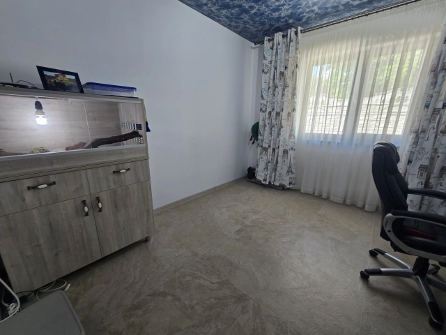 Casa 5 camere - Bucium