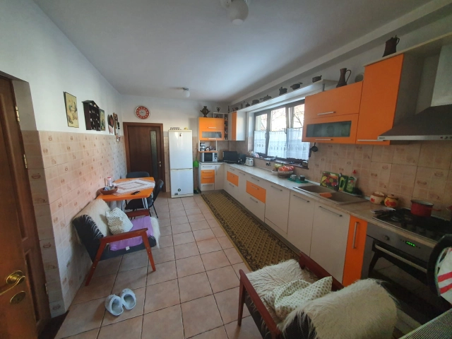 Casa 5 camere - Popas Pacurari