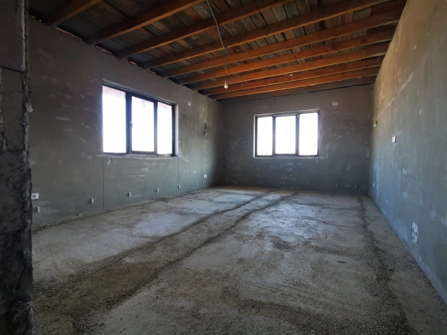 Casa 6 camere - Tomesti