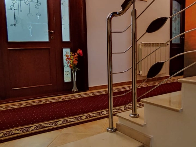 Casa 5 camere - Tatarasi