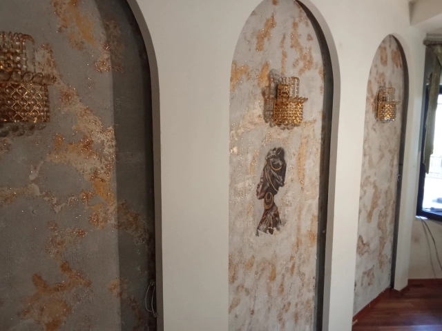 Casa 8 camere - Bucium