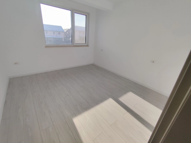 Casa 4 camere - Popas Pacurari
