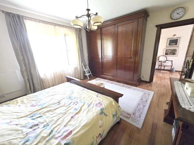 Casa 4 camere - Bucium