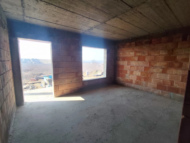 Casa 4 camere - Visani