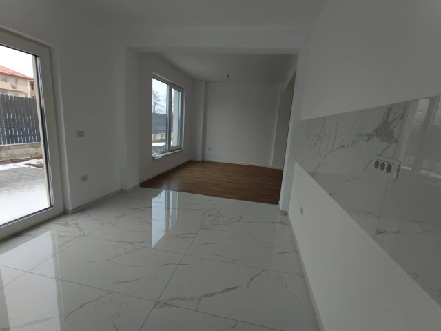 Casa 4 camere - Valea Lupului