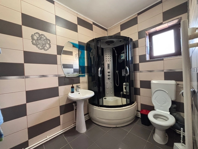 Casa 6 camere - CUG