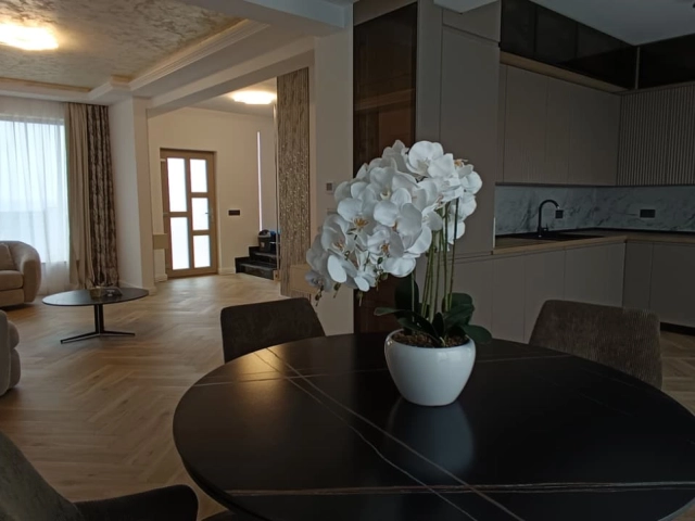 Casa 4 camere - Valea Lupului