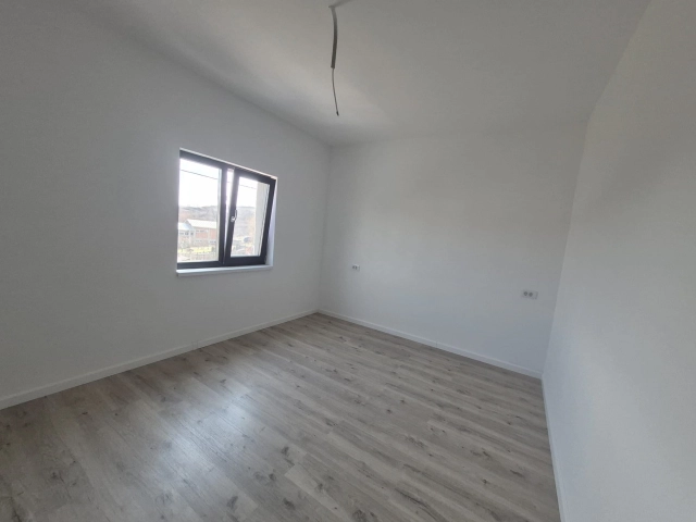 Casa 3 camere - Bucium
