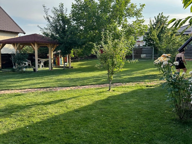 Casa 5 camere - Lunca Cetatuii