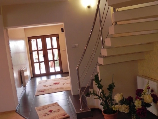 Casa 4 camere - Pacurari