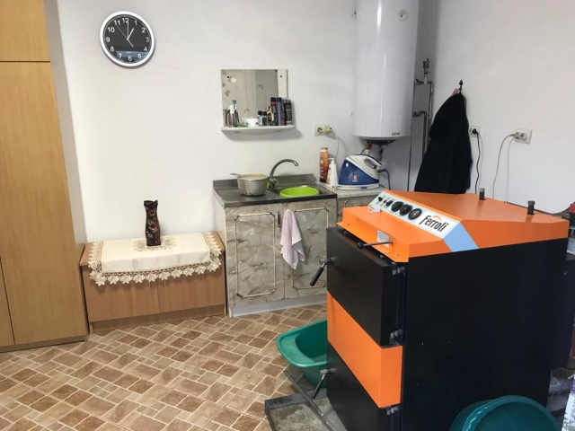 Casa 5 camere - Miroslava
