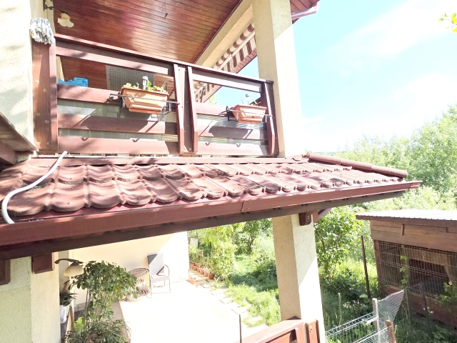Casa 4 camere - Bucium