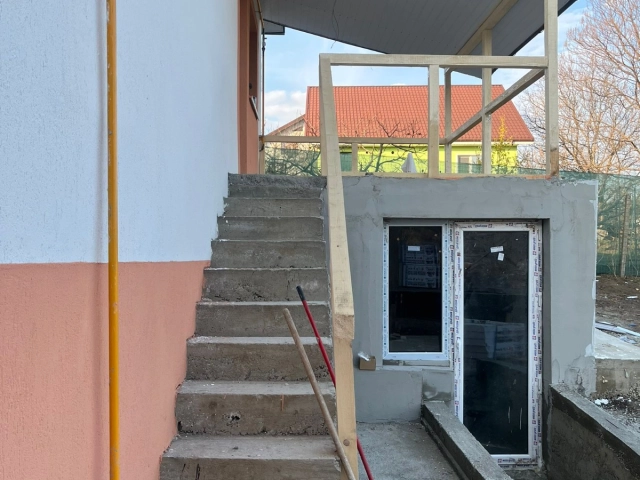 Casa 4 camere - Tomesti