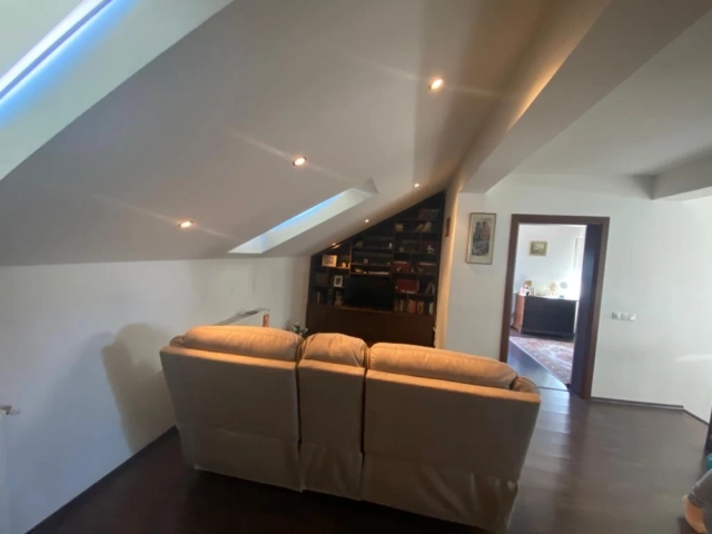 Casa 0 camere - Valea Lupului