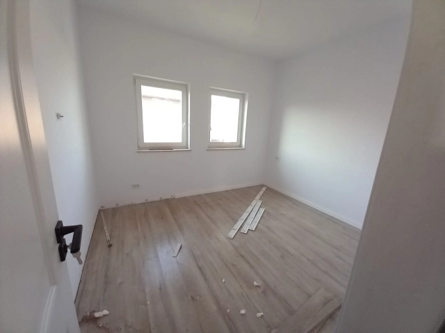 Casa 4 camere - Valea Lupului