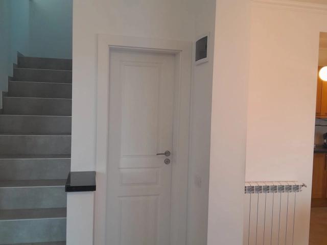 Casa 4 camere - Valea Lupului