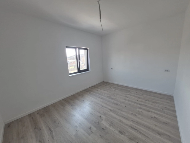 Casa 3 camere - Bucium
