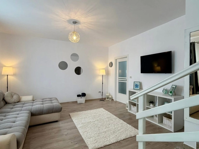 Casa 3 camere - Valea Adanca