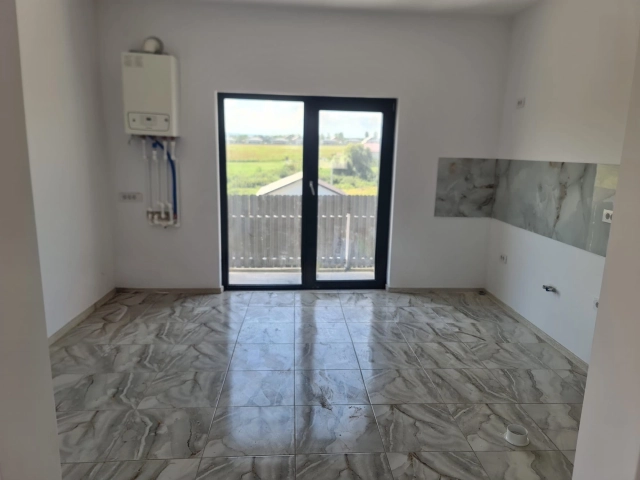 Casa 3 camere - Vorovesti