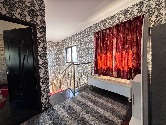 Casa 6 camere - CUG
