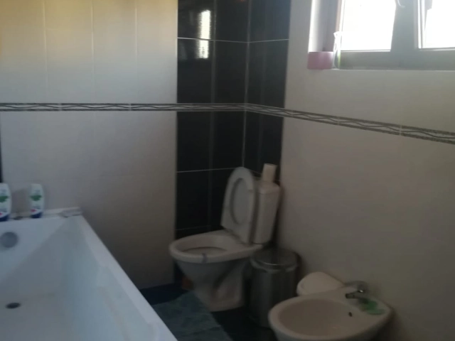 Casa 4 camere - Valea Lupului